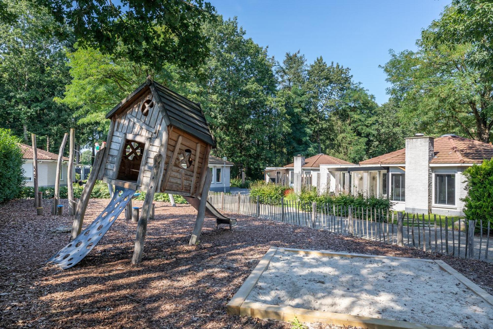 Bungalowpark Het Verscholen Dorp Harderwijk Dış mekan fotoğraf